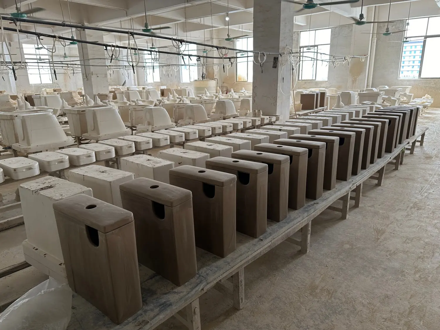 toilet tank production